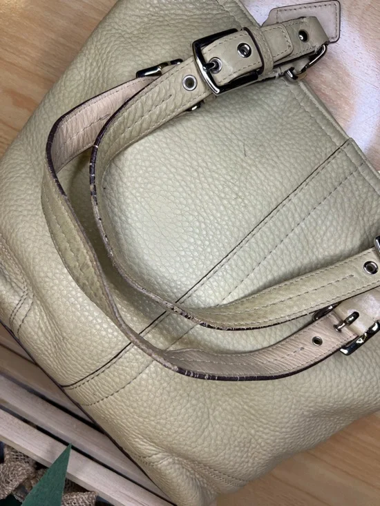 Coach Hamilton Shoulder Bag - Picture 8 of 16